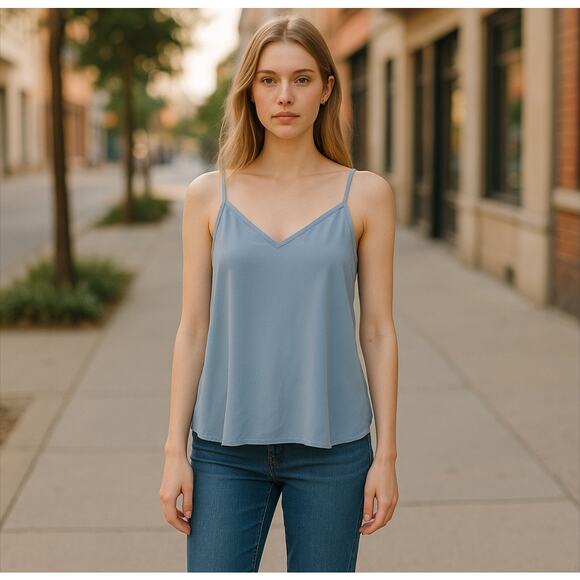 Krisa Revolve Powder Blue V-Neck Camisole Top Size Small NWT - Picture 1 of 7